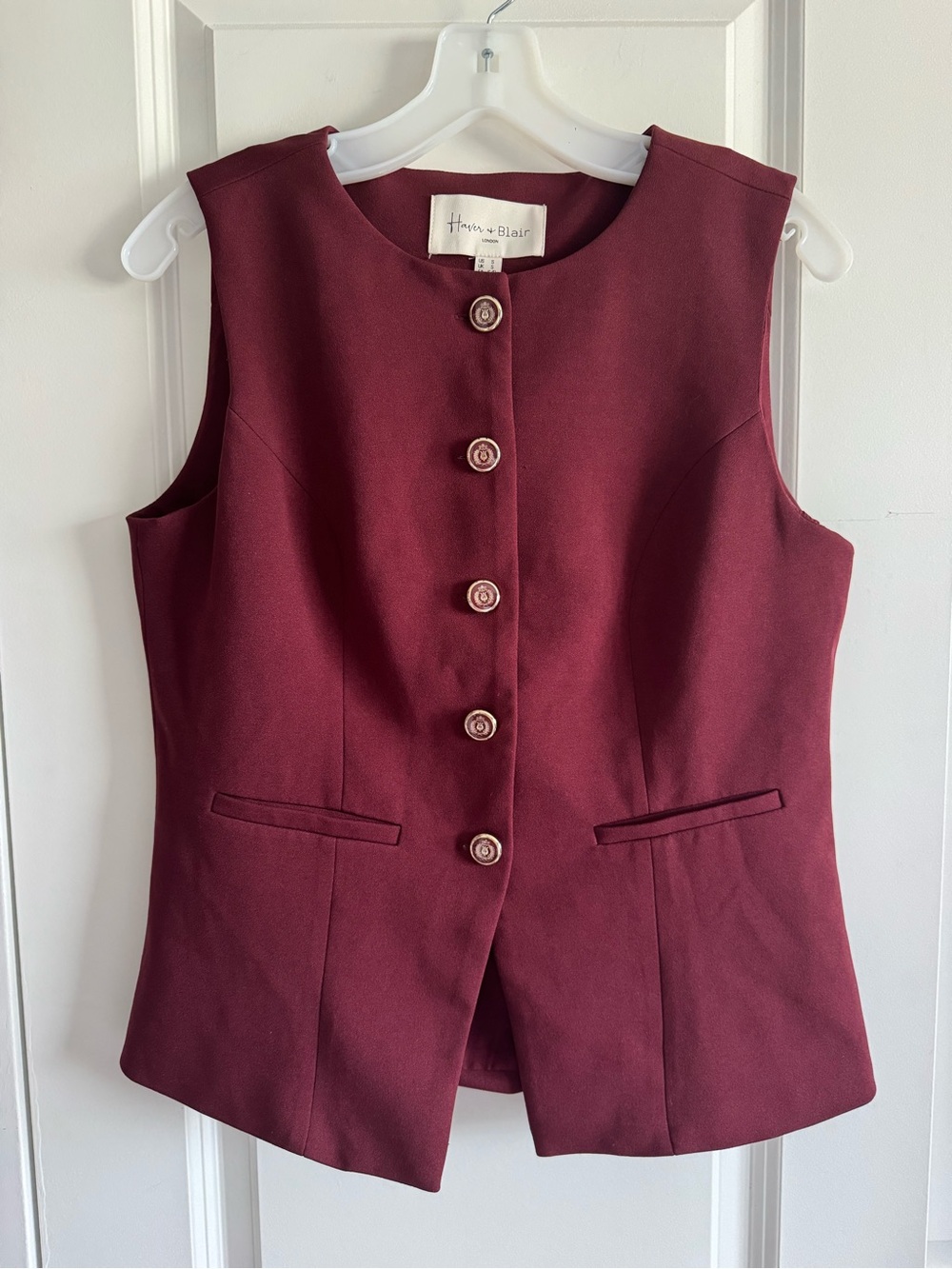 Haver & Blair London Sleeveless Button Vest top in Deep Burgundy